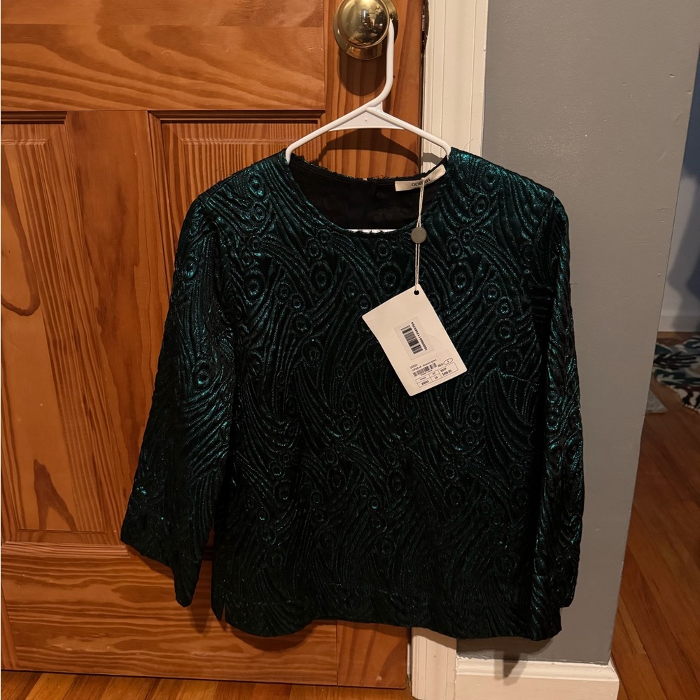 ✨BOGO FREE ENTIRE CLOSET✨ Odeeh Emerald Green Jacquard Top